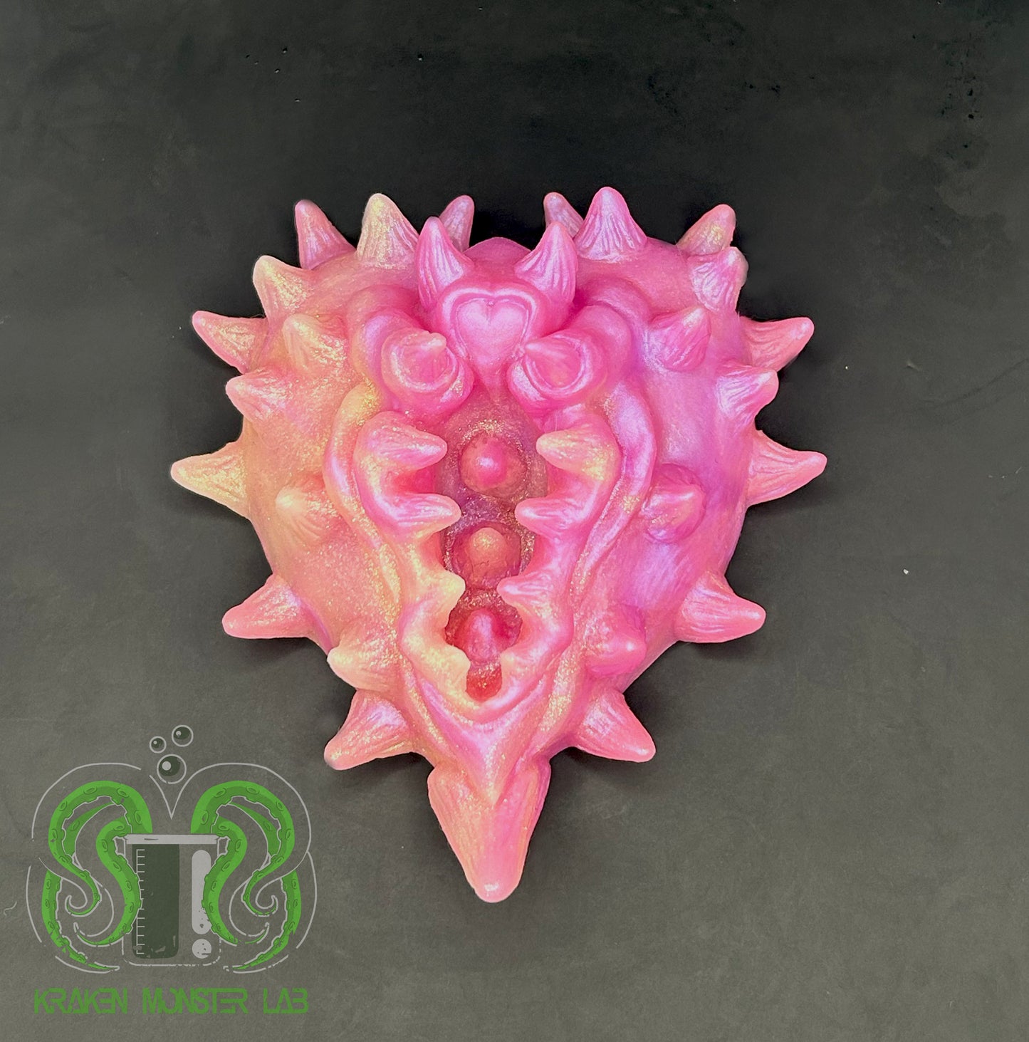 Love Hurts - Rosey - Pink, Gold