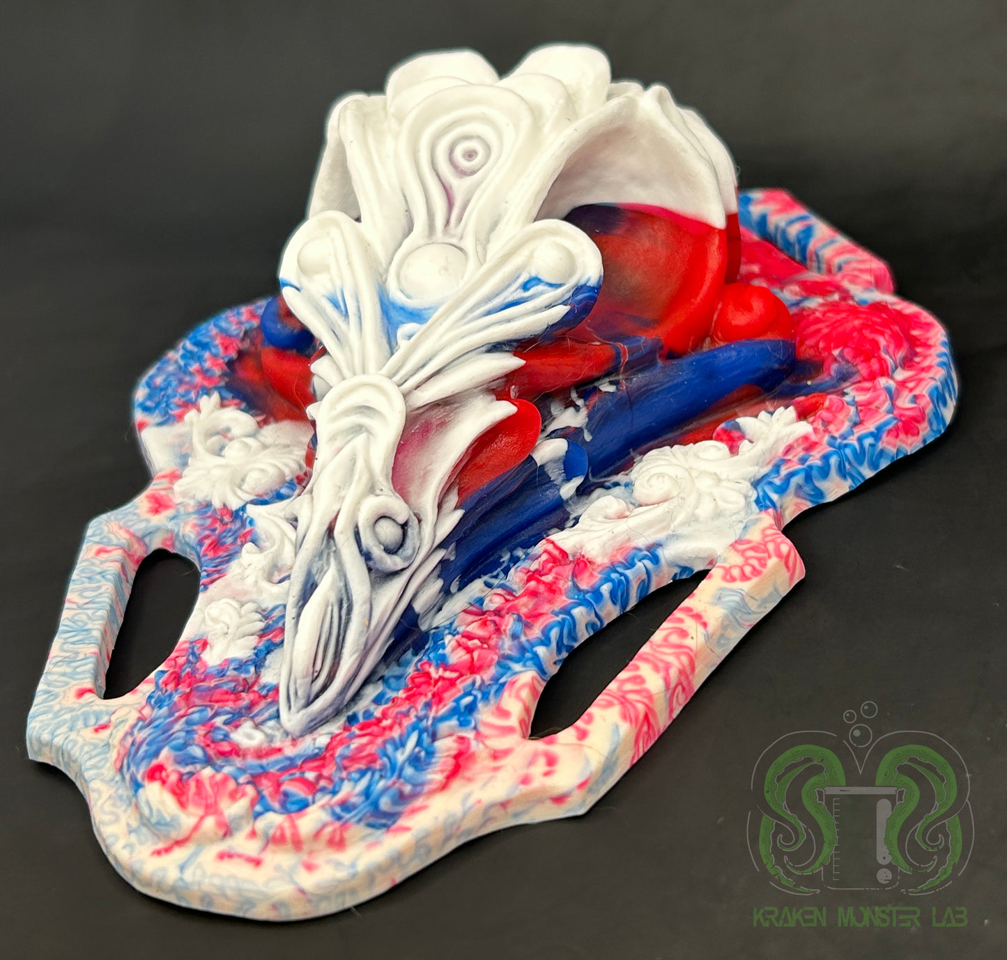Nouveau Crow - Berrie and Cream - White, Red & Blue